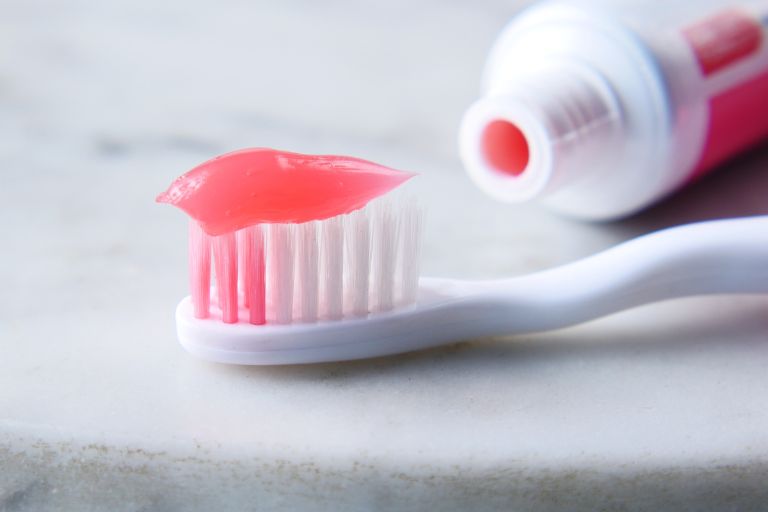 抜歯後の食事制限・口内ケアについて